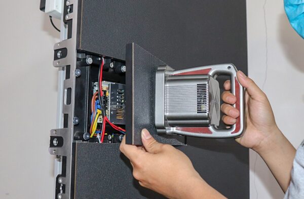 P3 Smart LED Poster Display Price Indoor Mirror